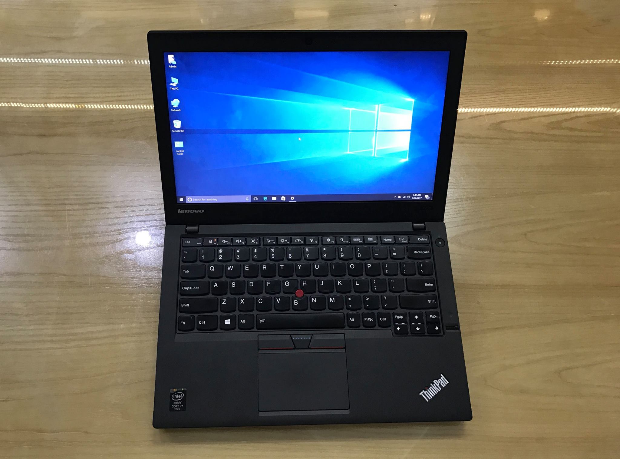 Laptop Lenovo ThinkPad X260 Core i7.jpg